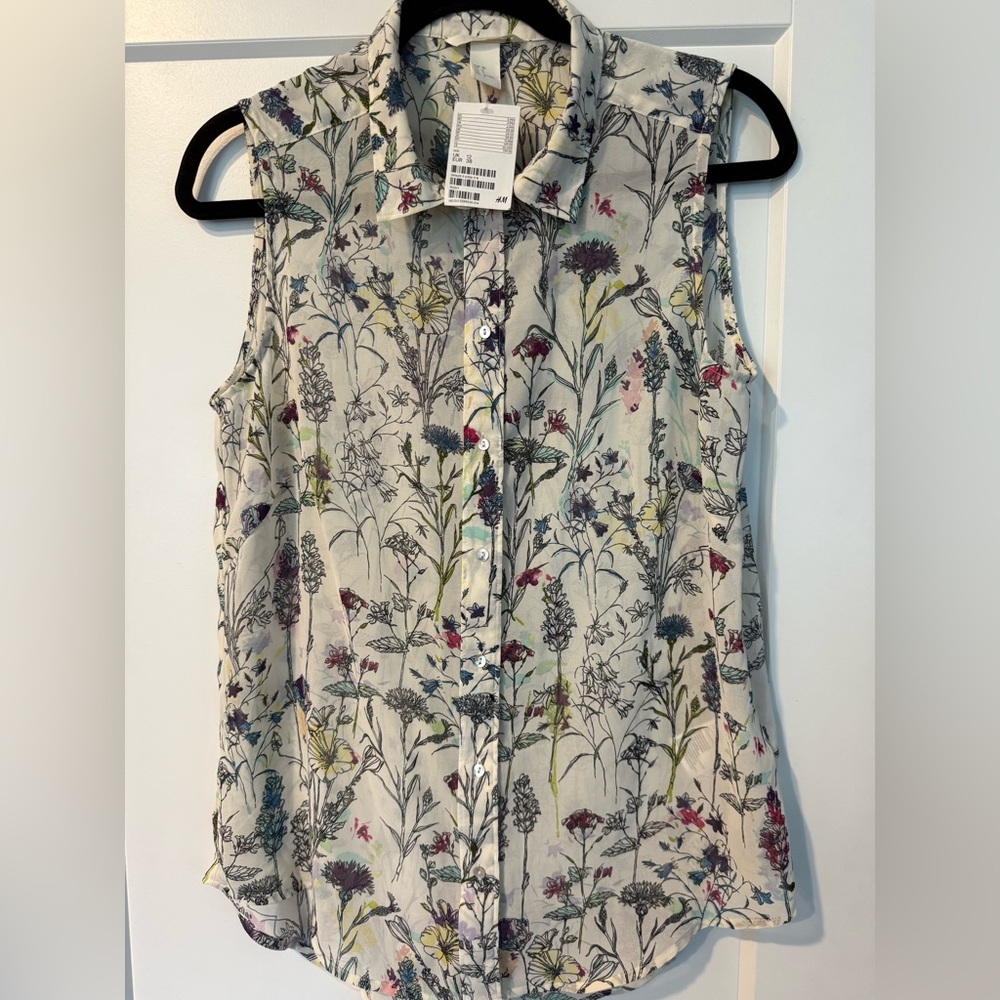 H&M Multicolor Floral Sleeveless Blouse